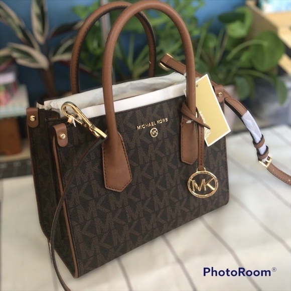 Authentic Michael Kors Leather Bag - Picture 2 of 11